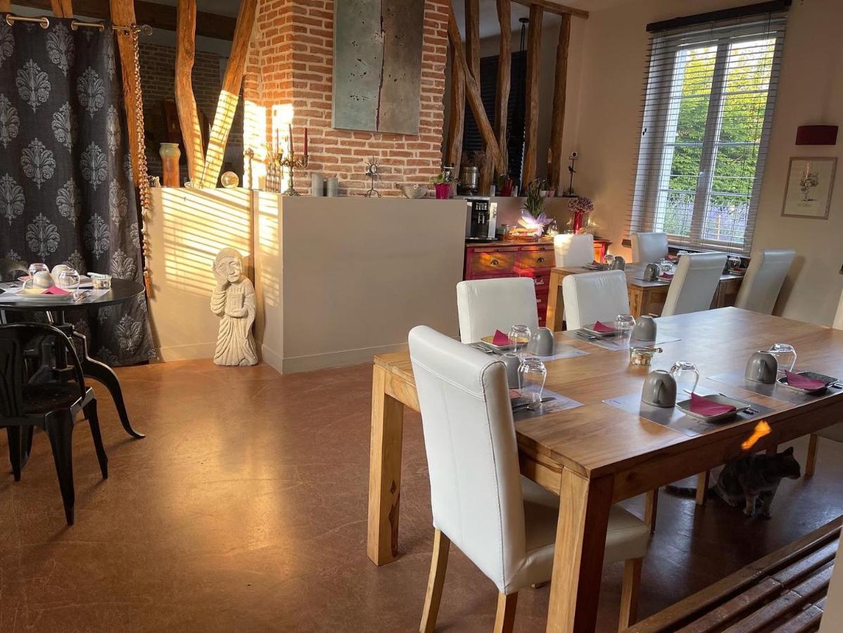 Au Presbytere De Saigneville Exteriör bild